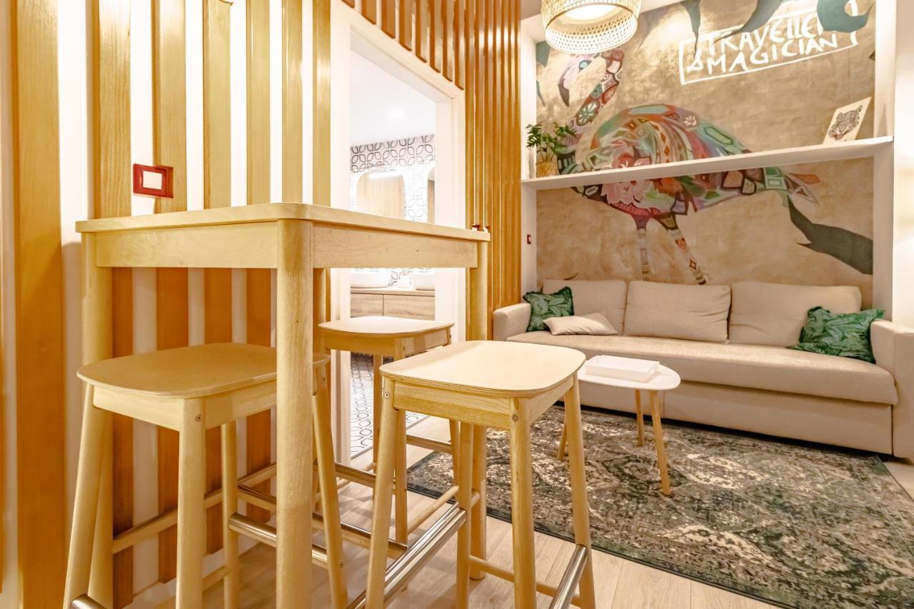 자그레브 Green Gallery On A Main Square 아파트 외부 사진